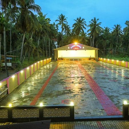 S S Residency Hotel Padubidri Exterior foto