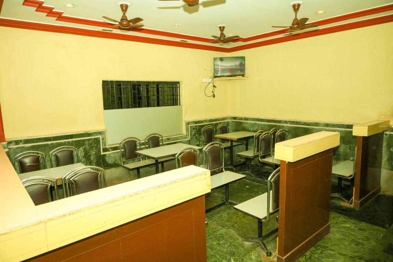 S S Residency Hotel Padubidri Exterior foto
